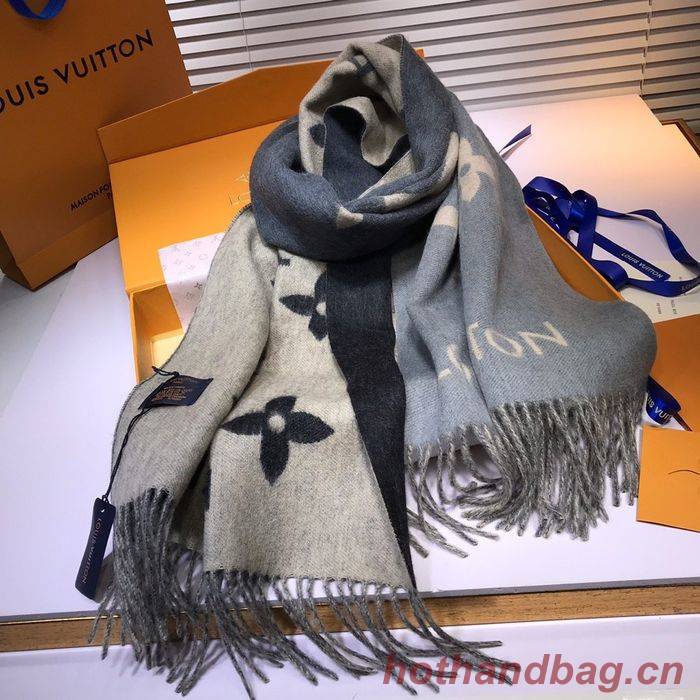 Louis Vuitton Scarf LV00033